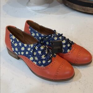 Julia Bo Boggart Women's Oxfords
